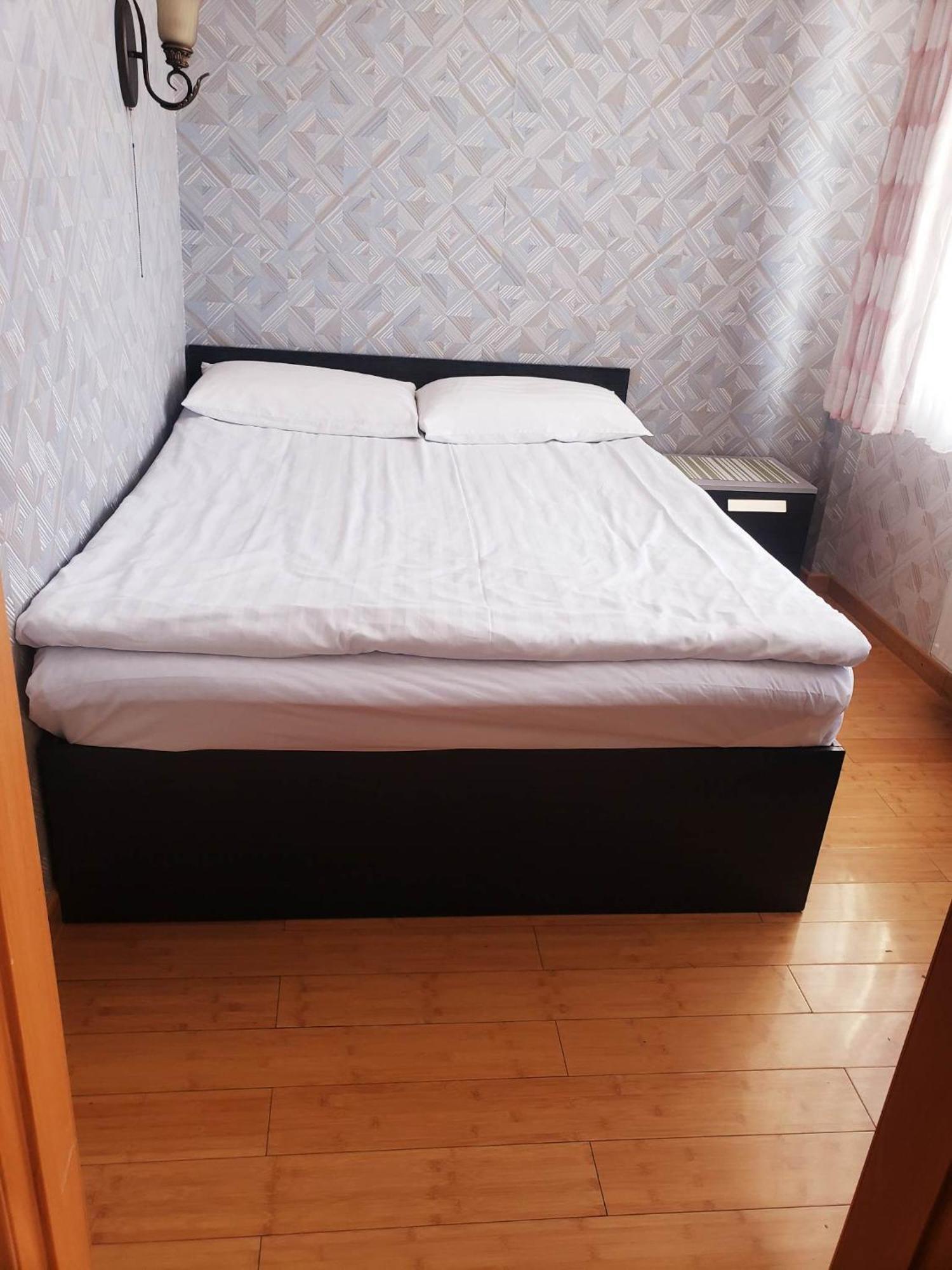 Tanan Center Serviced Apartments Ulán Bator Habitación foto